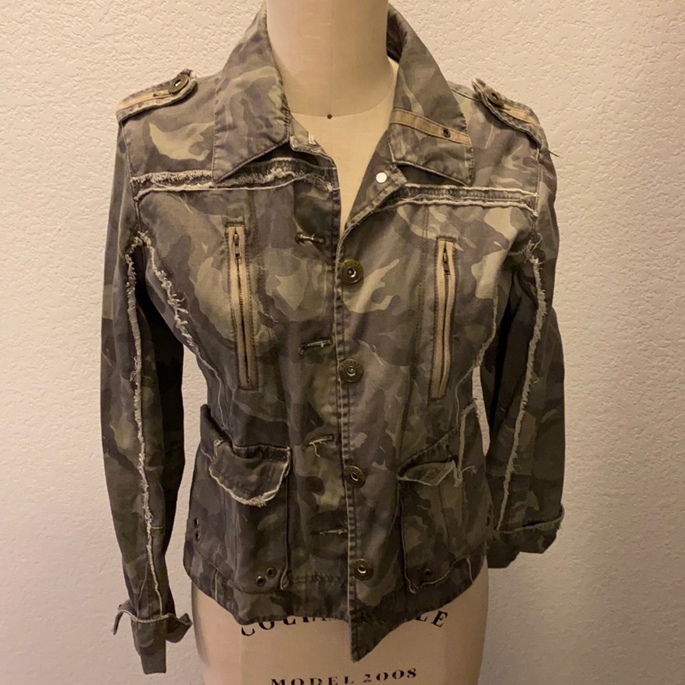 Women’s jacket